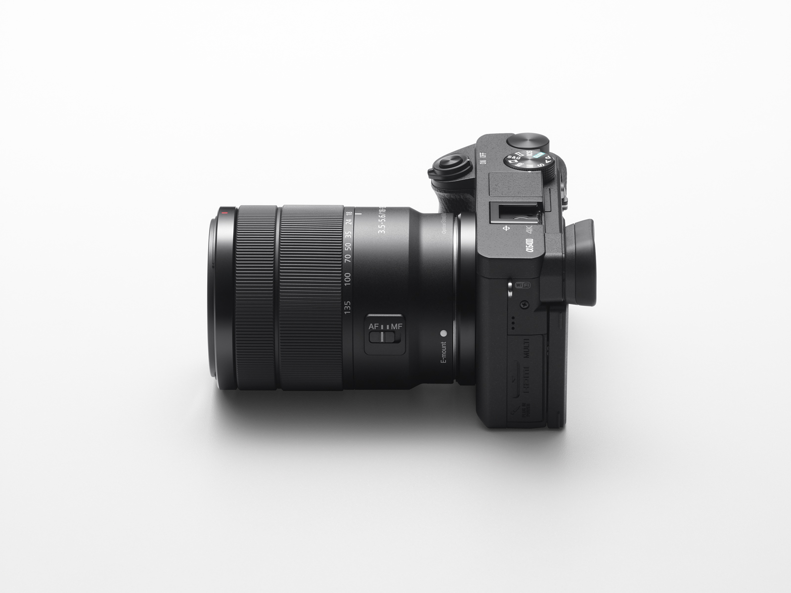 Sony 6400 + SEL18135 MILC 24.2 MP CMOS 6000 x 4000 pixels Black
