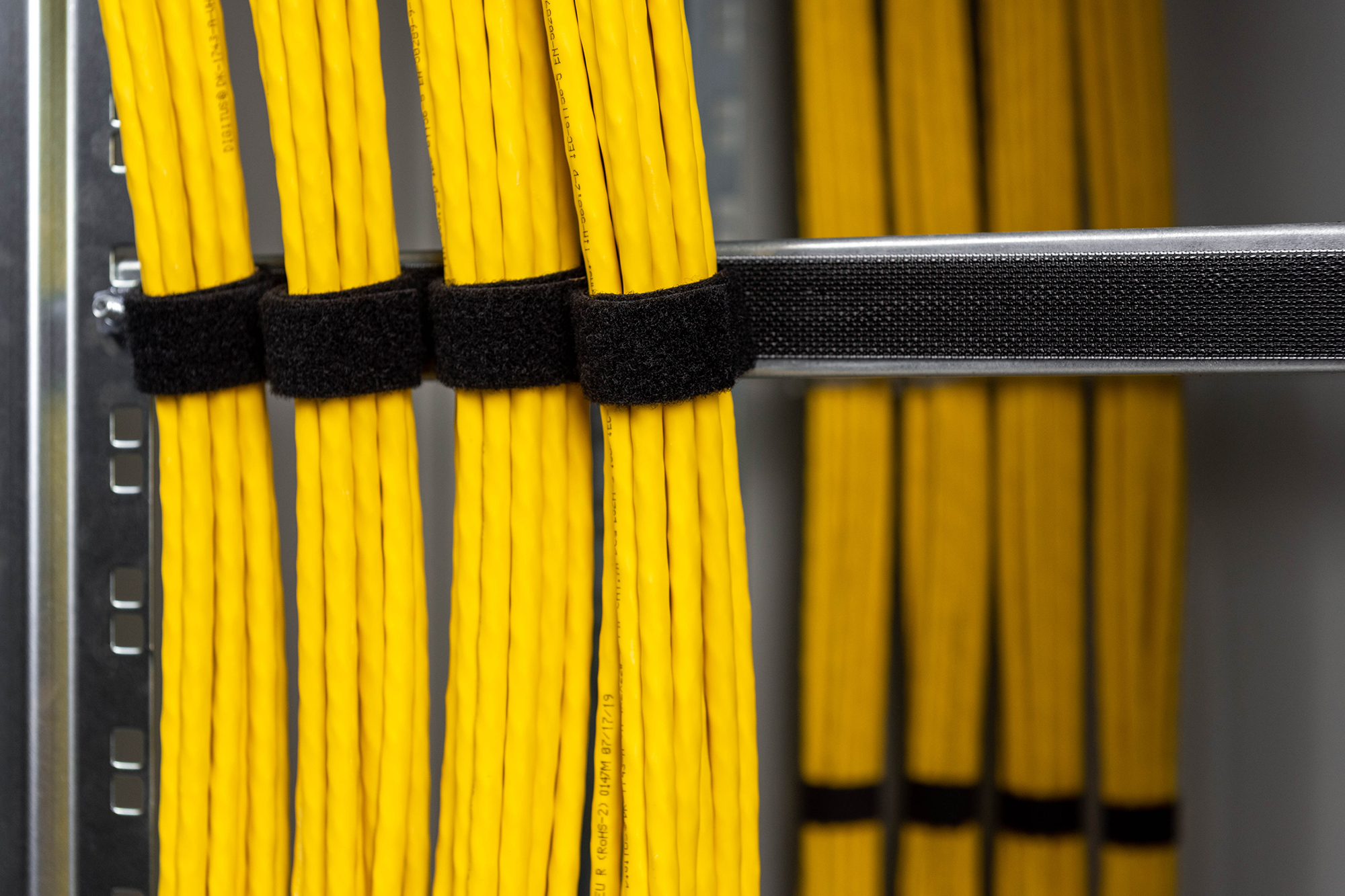 Digitus C�ble d installation � paire torsad�e CAT 7A S-FTP, AWG 23/1 , 1000 m, simplex, B2ca