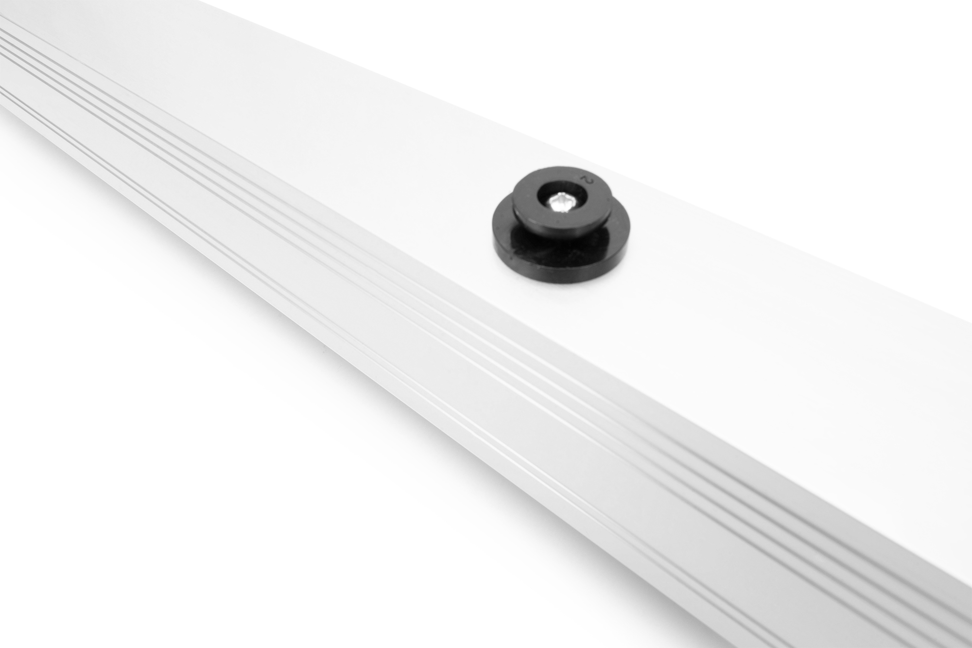 DIGITUS Basis IT PDU, 1-phasig 32A, 24 x C13, 4 x C19, 3 m Zuleitung, IEC 60309 32 A Stecker