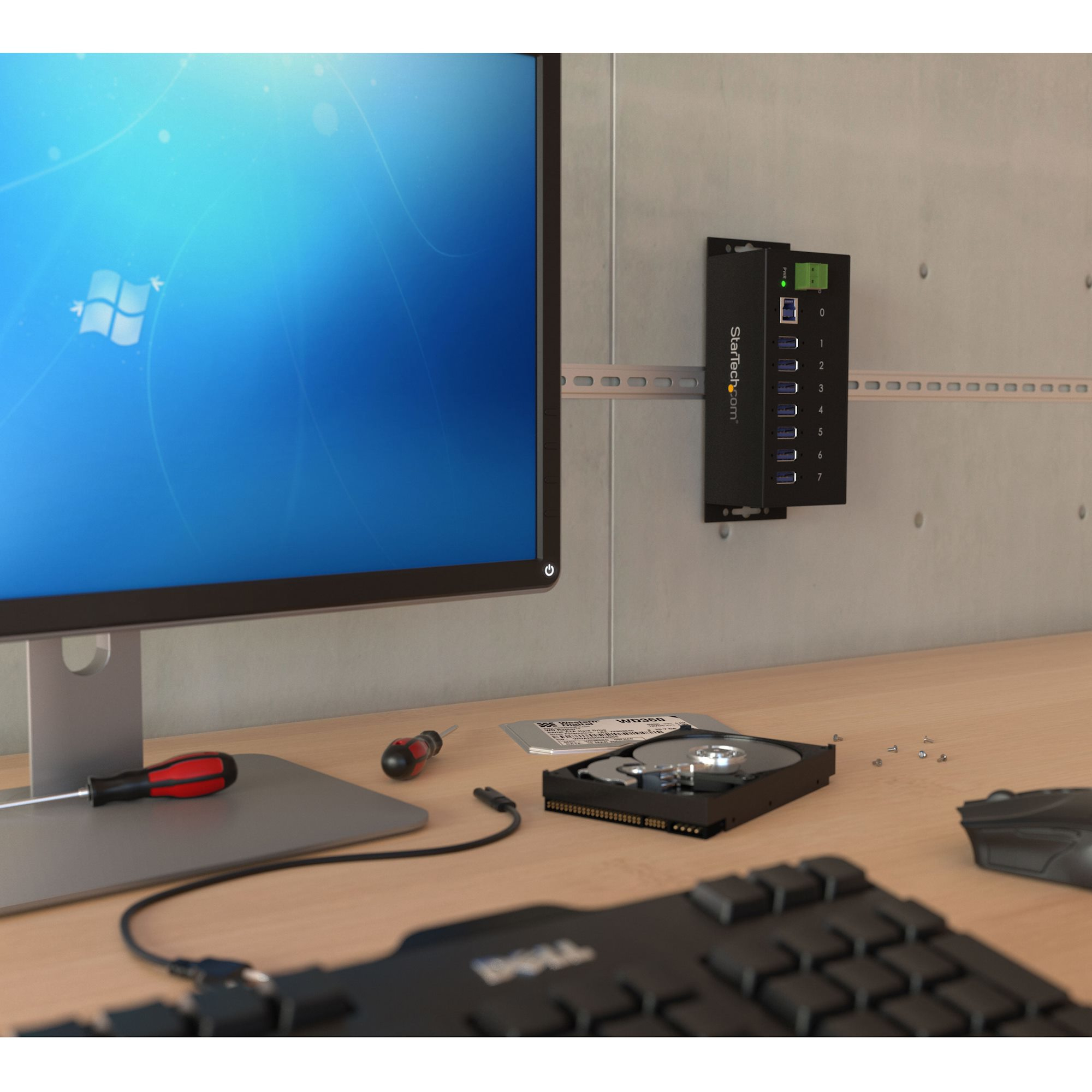 Hub USB 3.0 à 7 ports - 5Gbps - Concentrateur USB à montage mural / sur  bureau avec boîtier métallique