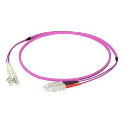 EFB Elektronik O0323FT.20 cable de fibra optica 20 m LC SC I-V(ZN) HH OM4 Violeta