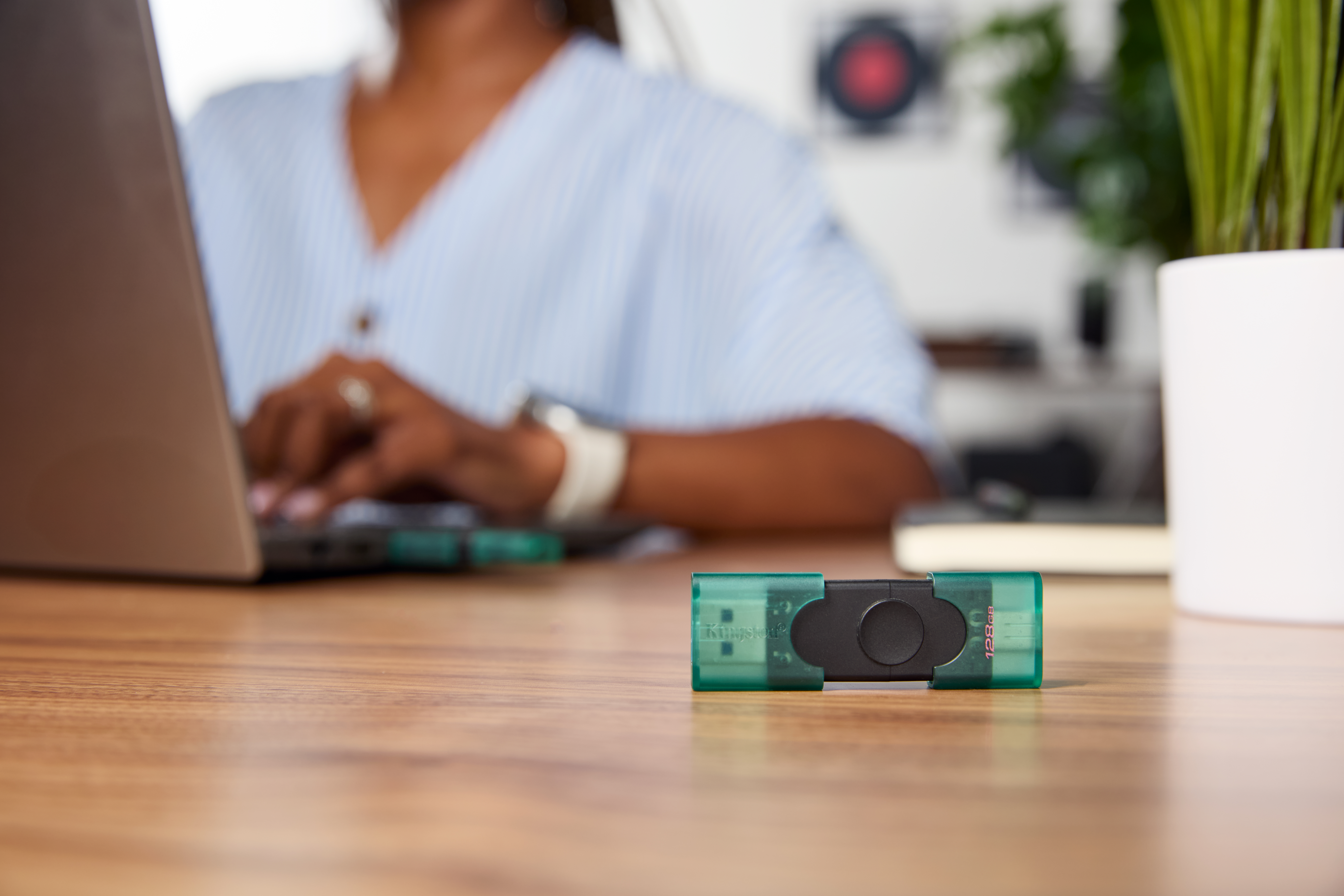 Kingston DataTraveler Duo - USB-Flash-Laufwerk