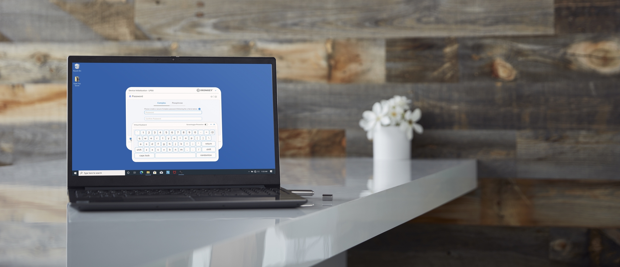 Kingston IronKey Locker+ 50 - USB-Flash-Laufwerk