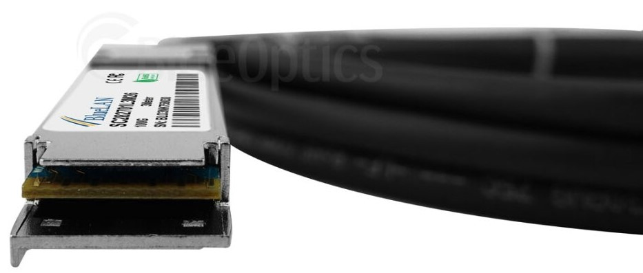 BlueOptics Dell YFNDD kompatibles BlueLAN QSFP28 DAC SC282701L2M26