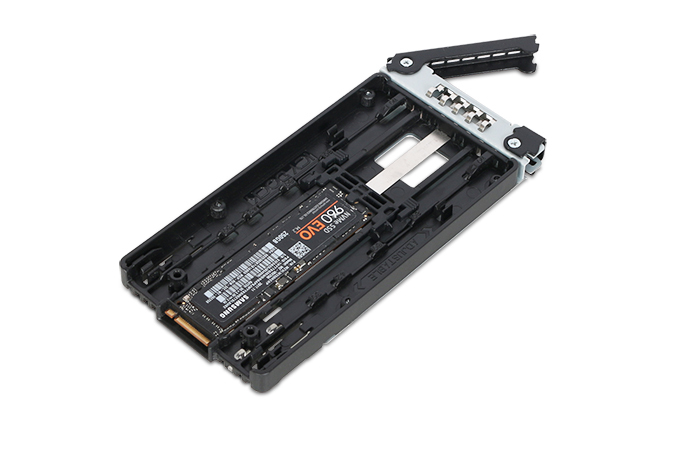 Icy Dock ToughArmor MB834TP-B - Festplatten-Hot-Plugging-Schublade