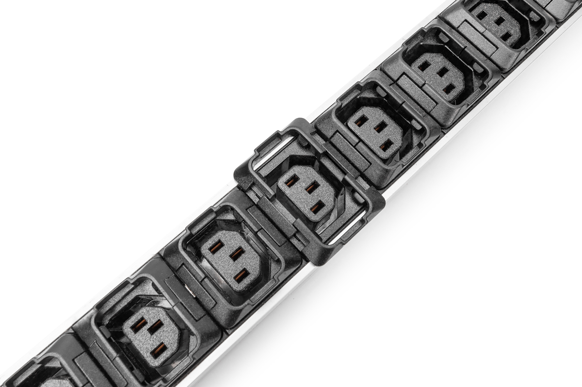 Digitus PDU IT bsica, trifsica 16 A, 24 x C13, 3 x C19, cable de alimentacin de 3 m, clavija IEC 60309 16 A