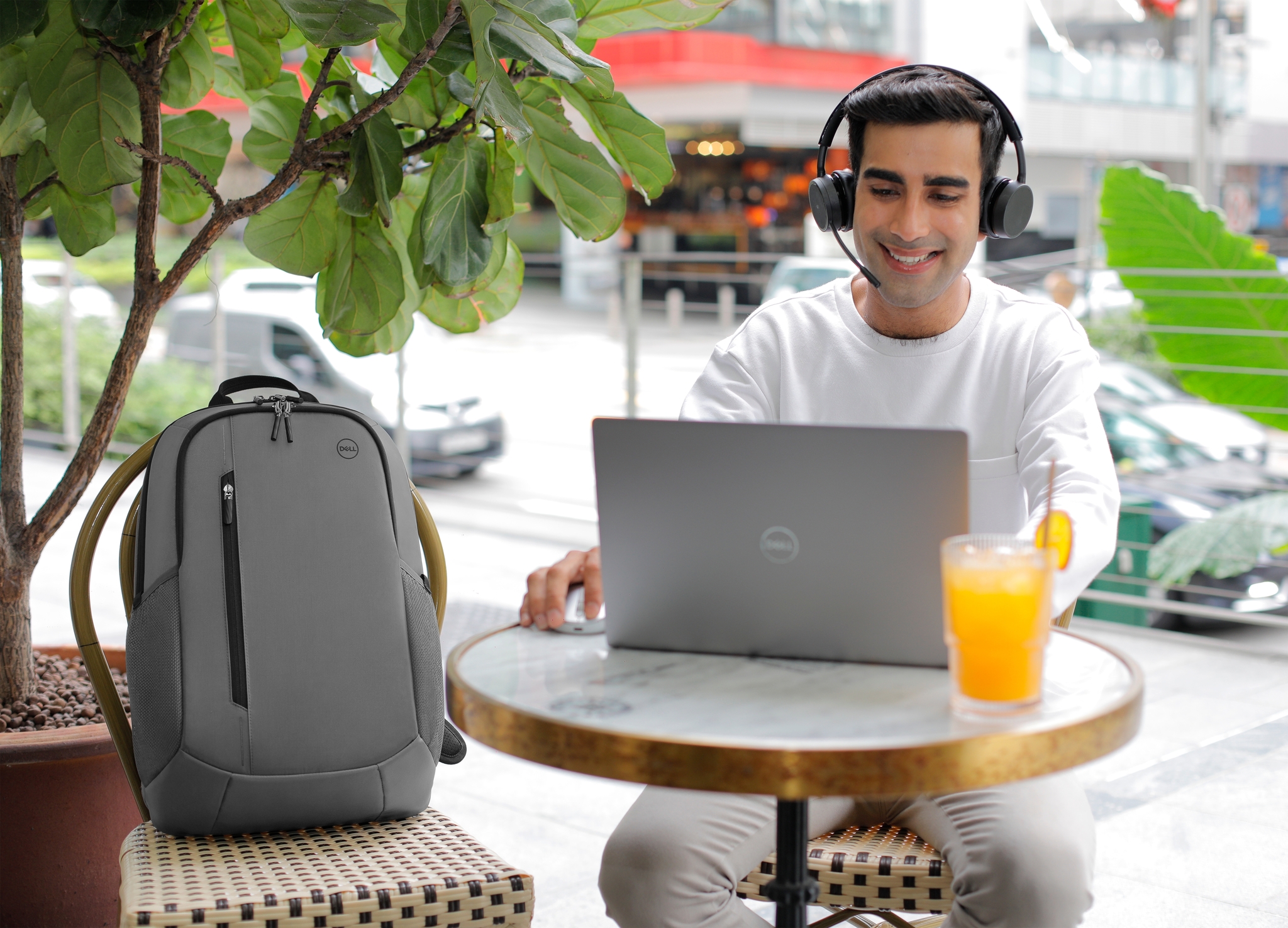 Dell EcoLoop Urban CP4523G - Notebook-Rucksack - 38.1 cm - bis zu 15 - Grau - 1 Year Warranty (AR - no warranty)