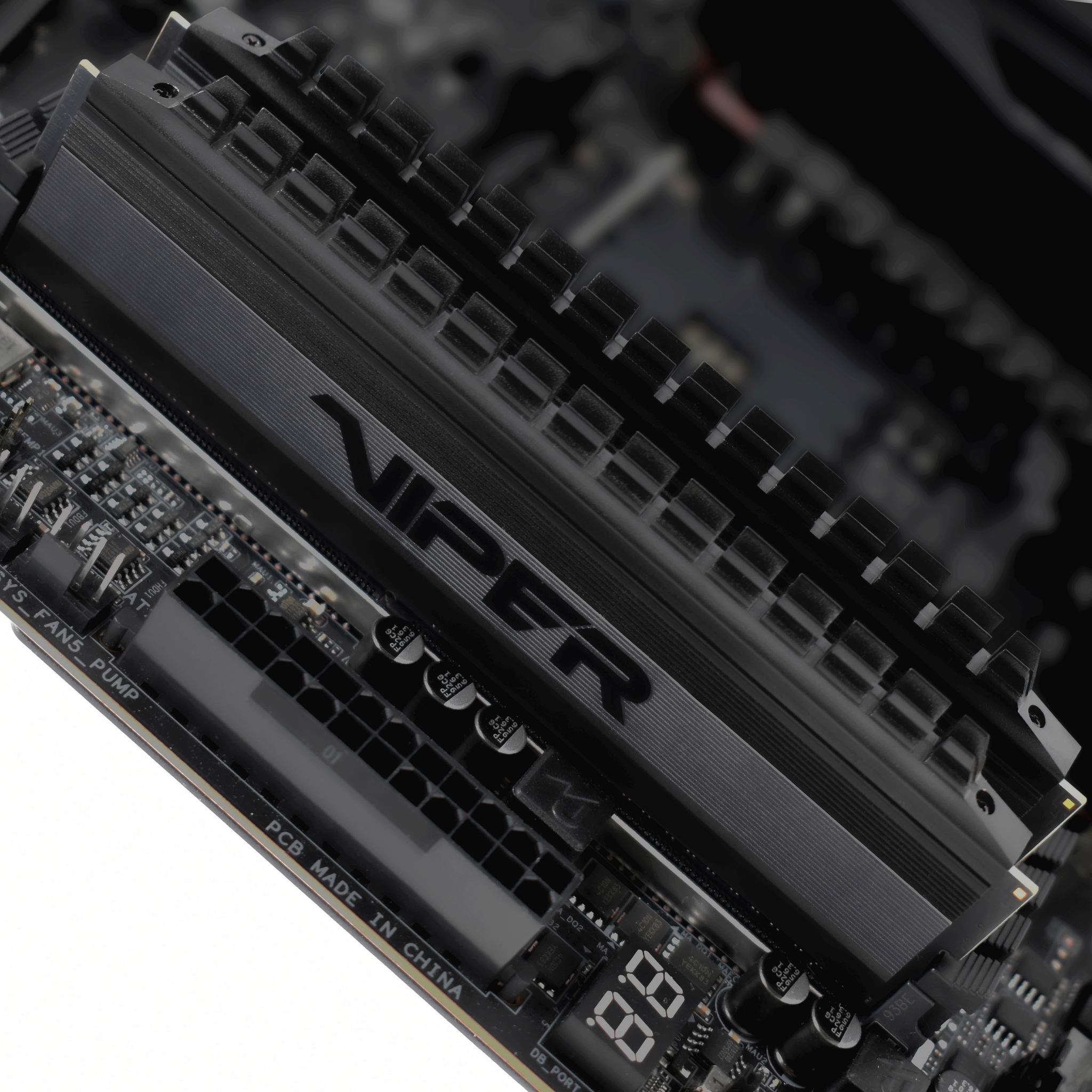 Patriot Memory Viper 4 Blackout memory module 32 GB 2 x 16 GB DDR4 3600 MHz