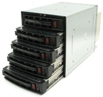 Supermicro CSE-M35TQ SATA Mobile Rack, Black