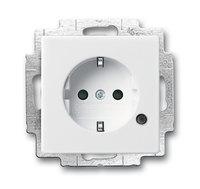 BUSCH JAEGER 2013-0-5286 - CEE 7/3 - 2P+E - Wei� - 250 V - 16 A - 71 mm