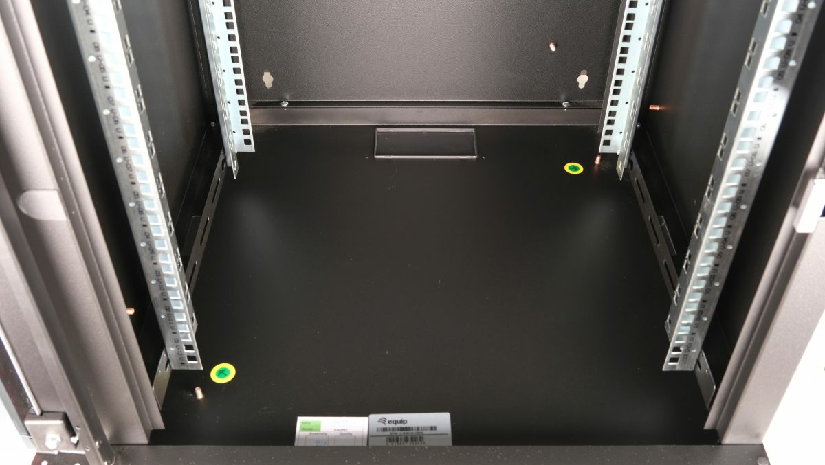 Equip Pro Mount 19 Cabinet, 12U, 600X600MM, RAL9005 Black