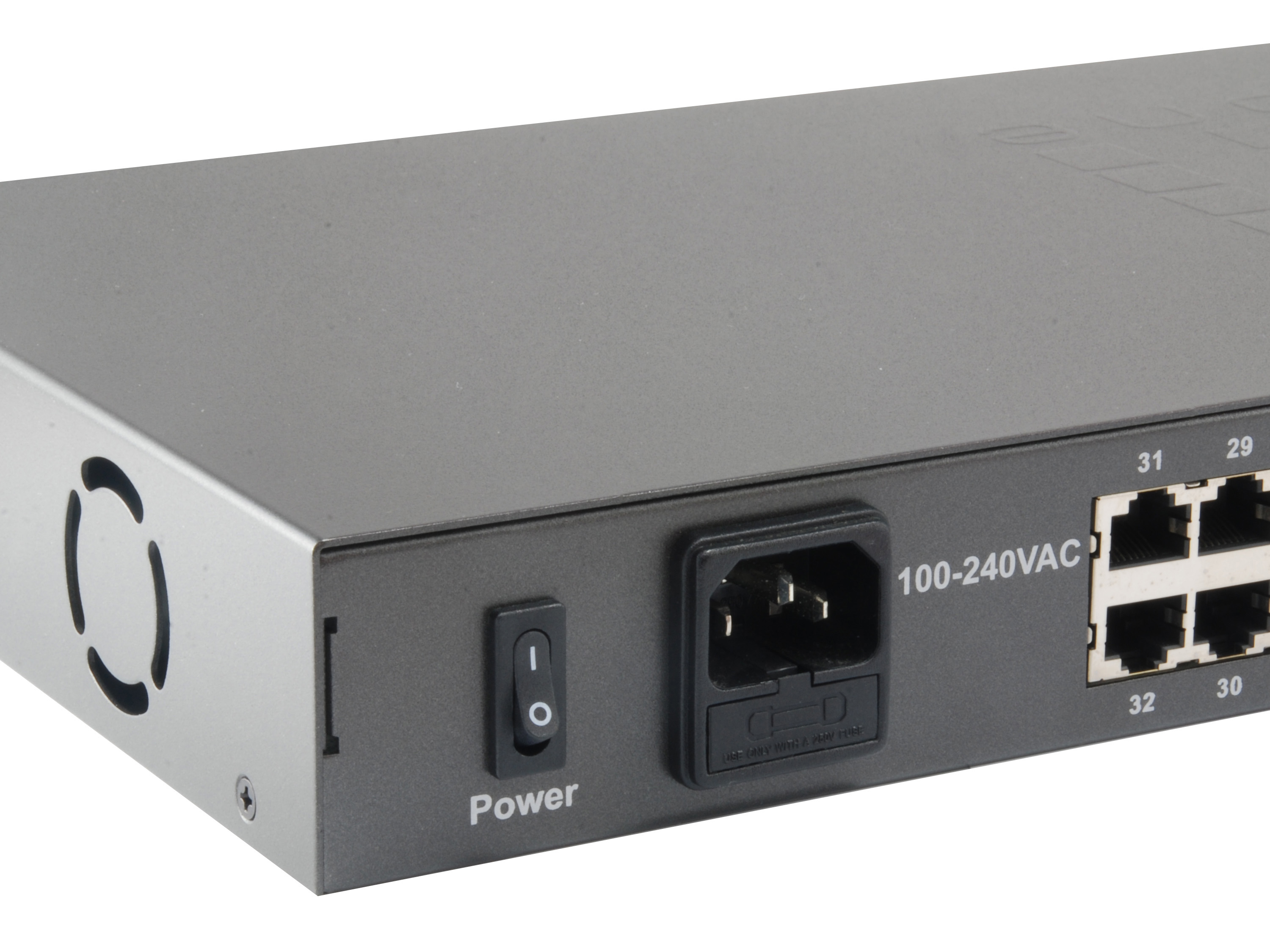 LevelOne FGP-3400W380 commutateur r�seau Non-g�r� Fast Ethernet (10/100) Connexion Ethernet, supportant lalimentation via ce port (PoE) Noir