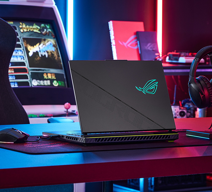 ASUS ROG Strix G16 G615LW-S5006W Intel Core Ultra 9 275HX Ordinateur portable 40,6 cm (16) WQXGA 32 Go DDR5-SDRAM 2 To SSD NVIDIA GeForce RTX 5080 Wi-Fi 7 (802.11be) Windows 11 Home Allemand Vert, Gris