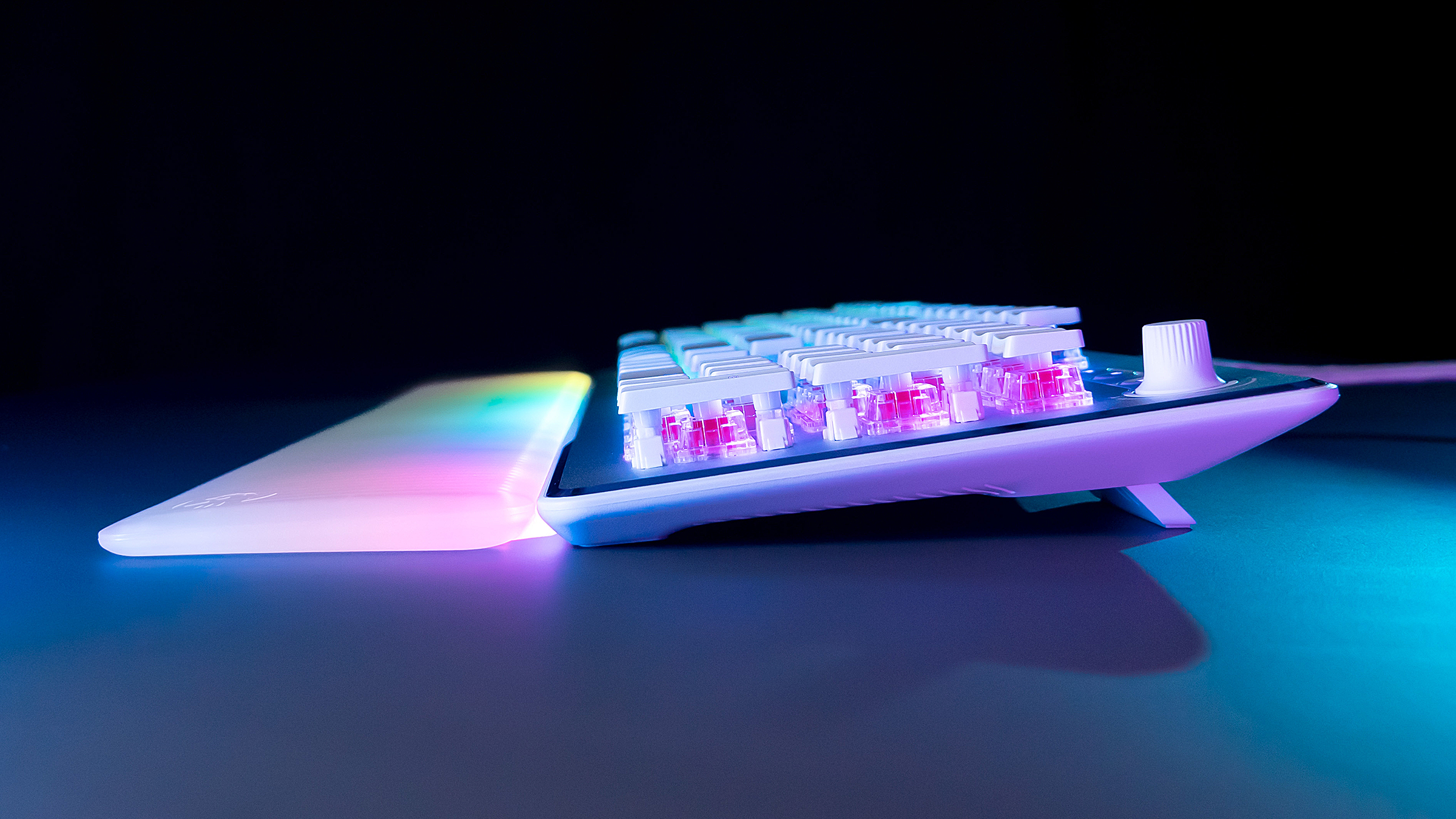 Turtle Beach Vulcan II Max clavier Jouer USB QWERTZ Allemand Blanc