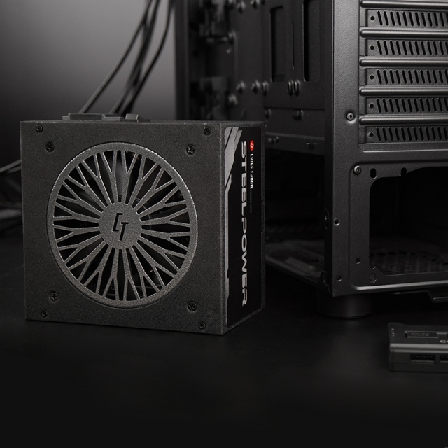 Chieftec BDK-750FC unidad de fuente de alimentaci�n 750 W 20+4 pin ATX ATX Negro