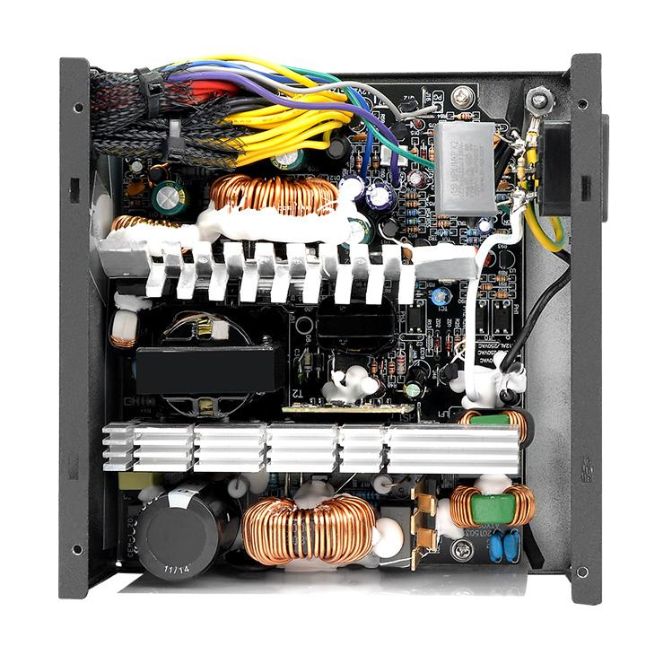 Thermaltake TRS-600AH2NK unidad de fuente de alimentacin 600 W 20+4 pin ATX ATX Negro
