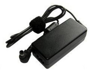 Fujitsu 3pin AC 19V/150W adaptador e inversor de corriente Interior Negro