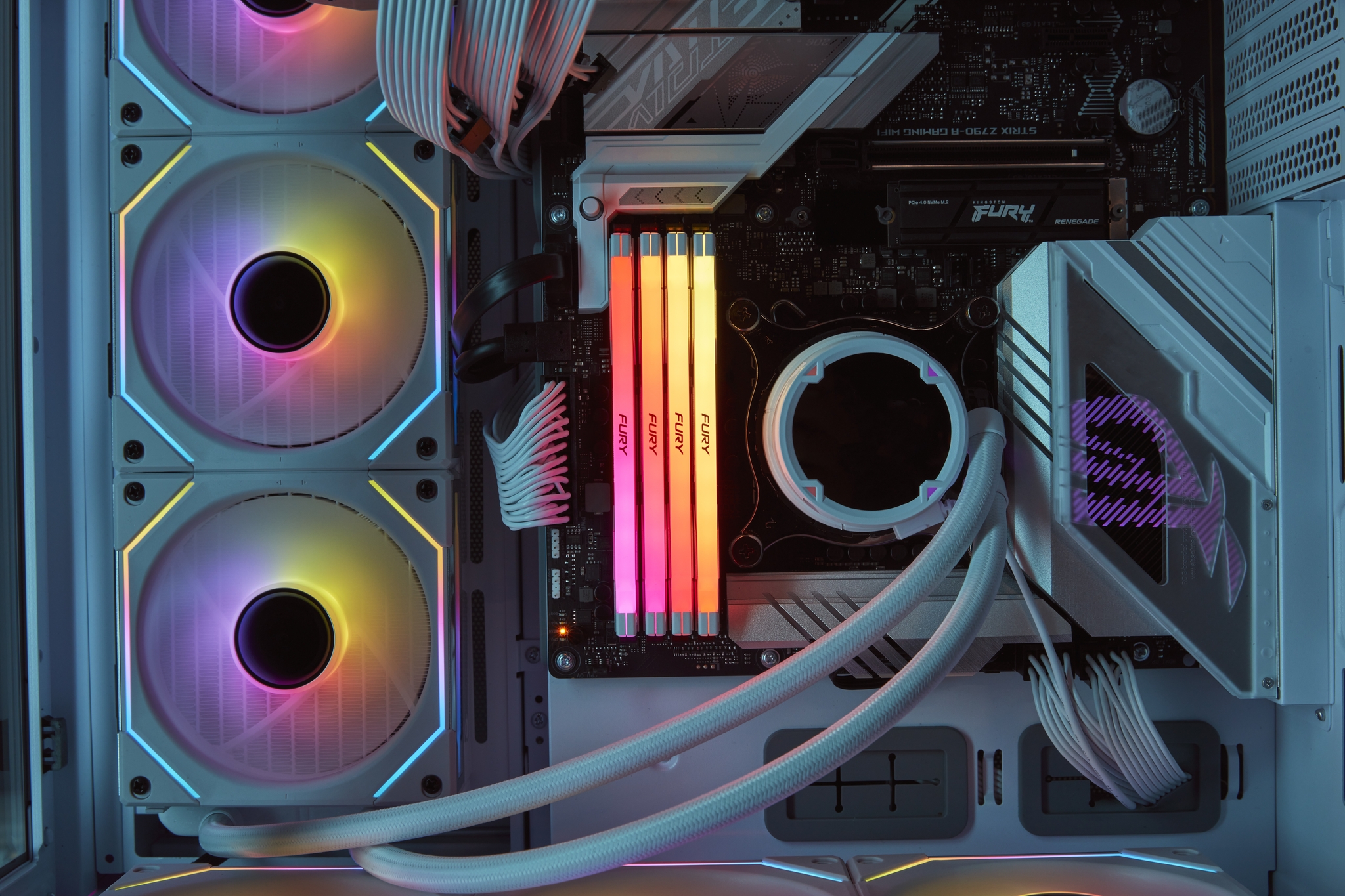 Kingston 32GB DDR5-6400MT/s CL32 DIMM FURY RGB XM