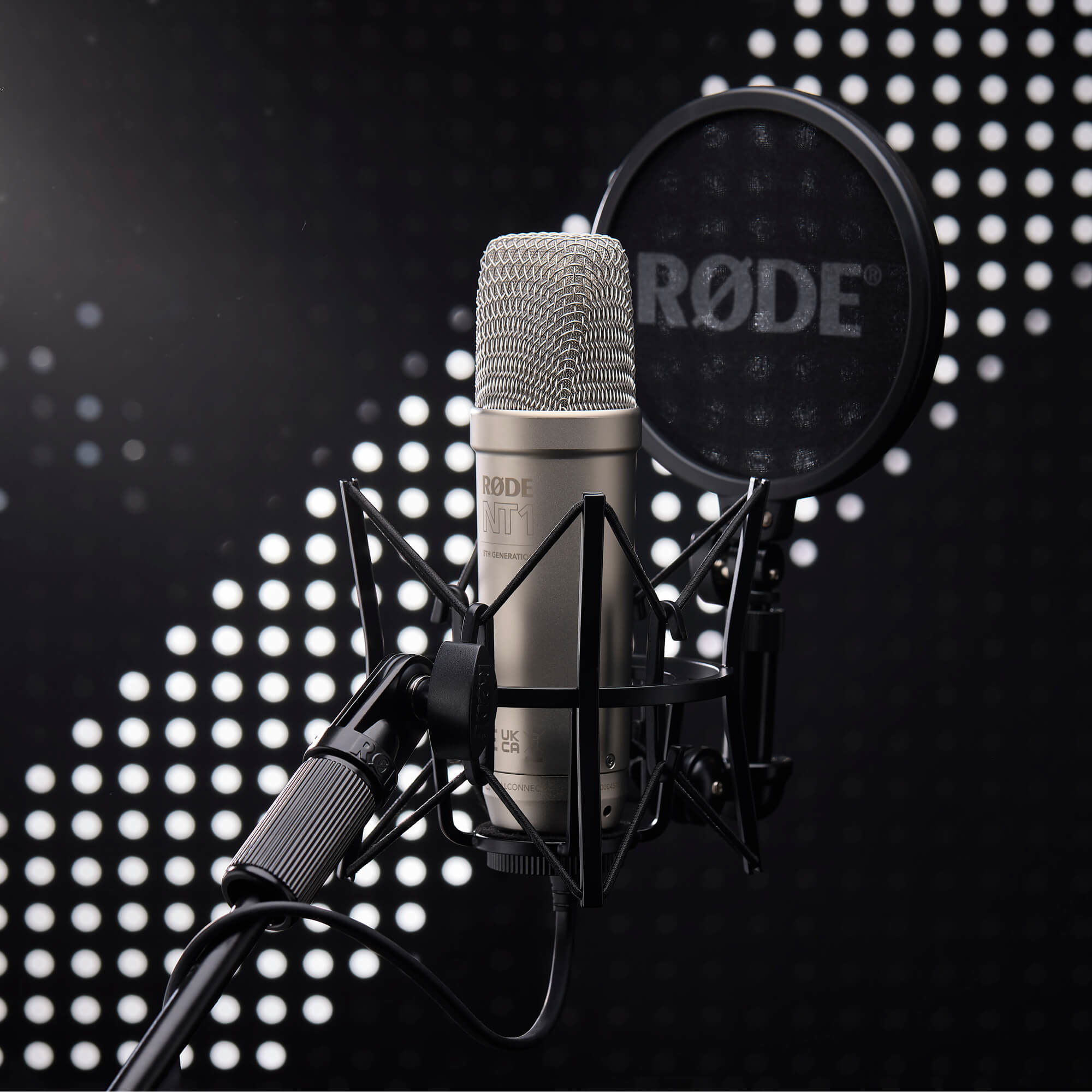 RODE NT1GEN5  RØDE NT1-A 5th Gen Silver Studio microphone