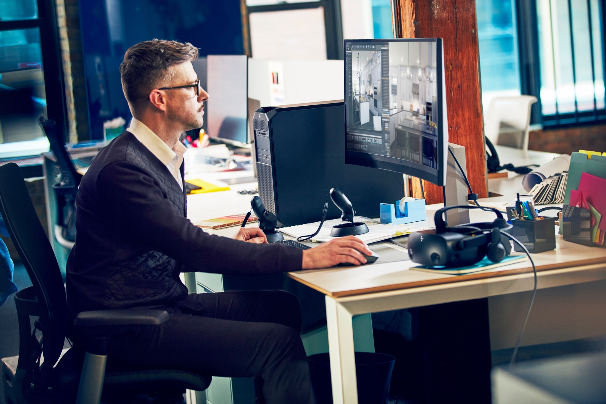 HP Workstation Z4 G5 - Tower - 4U - 1 x Xeon W3-2435 / 3.1 GHz - RAM 32 GB - SSD 512 GB - HP Z Turbo Drive, NVMe, 3D Triple-level Cell (TLC)