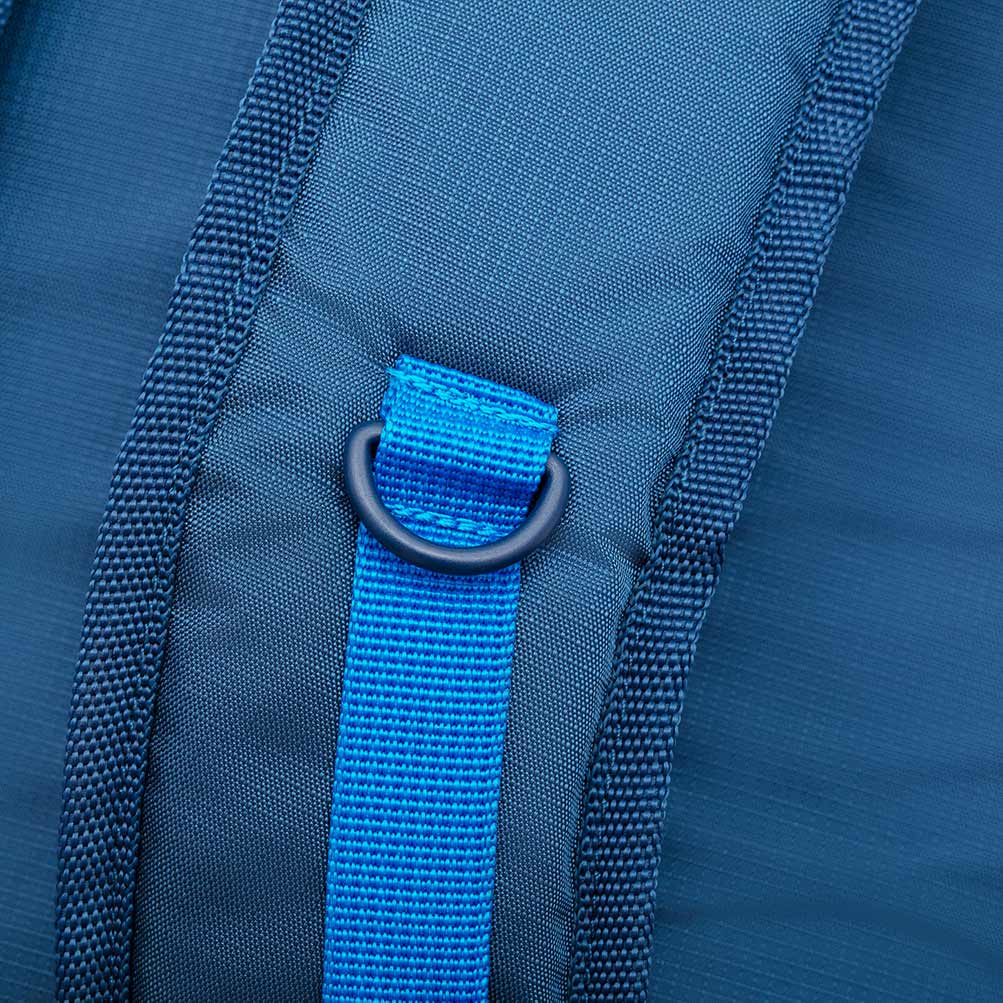 Rivacase Mestalla maletines para port�til 39,6 cm (15.6) Mochila Azul