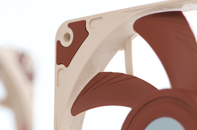 Noctua NF-A12x15 FLX Boitier PC Ventilateur 12 cm Beige, Marron