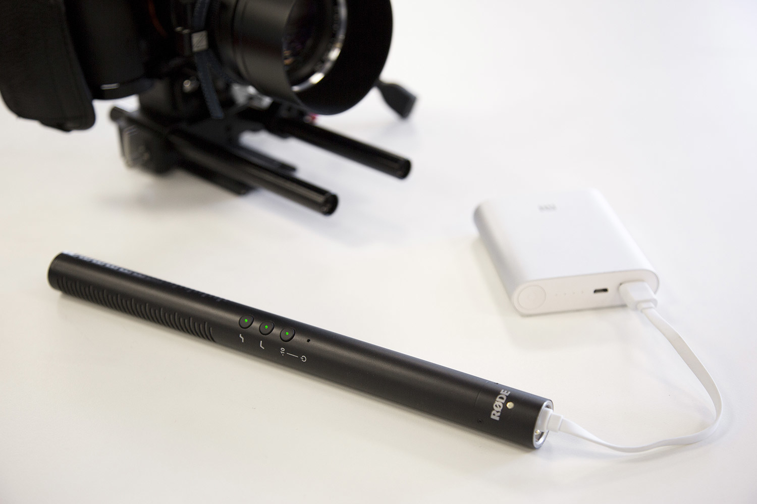 R�DE NTG-4+ microphone Black Digital camera microphone