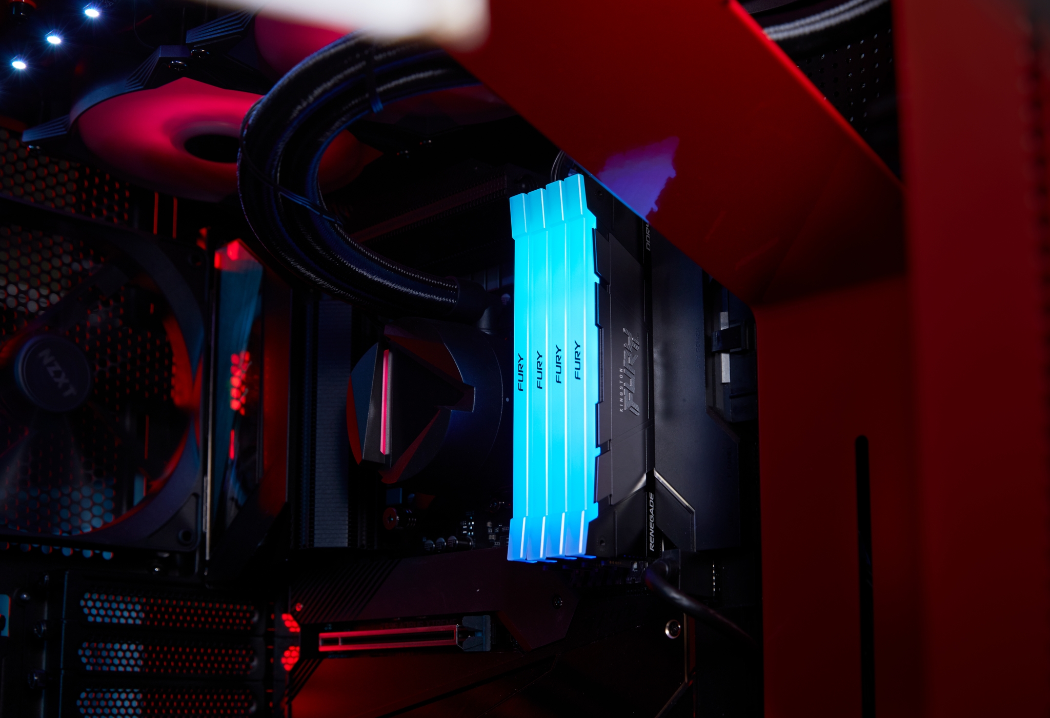 Kingston Technology FURY 16GB 3200MT/s DDR4 CL16 DIMM (Kit da 2 ) Renegade RGB