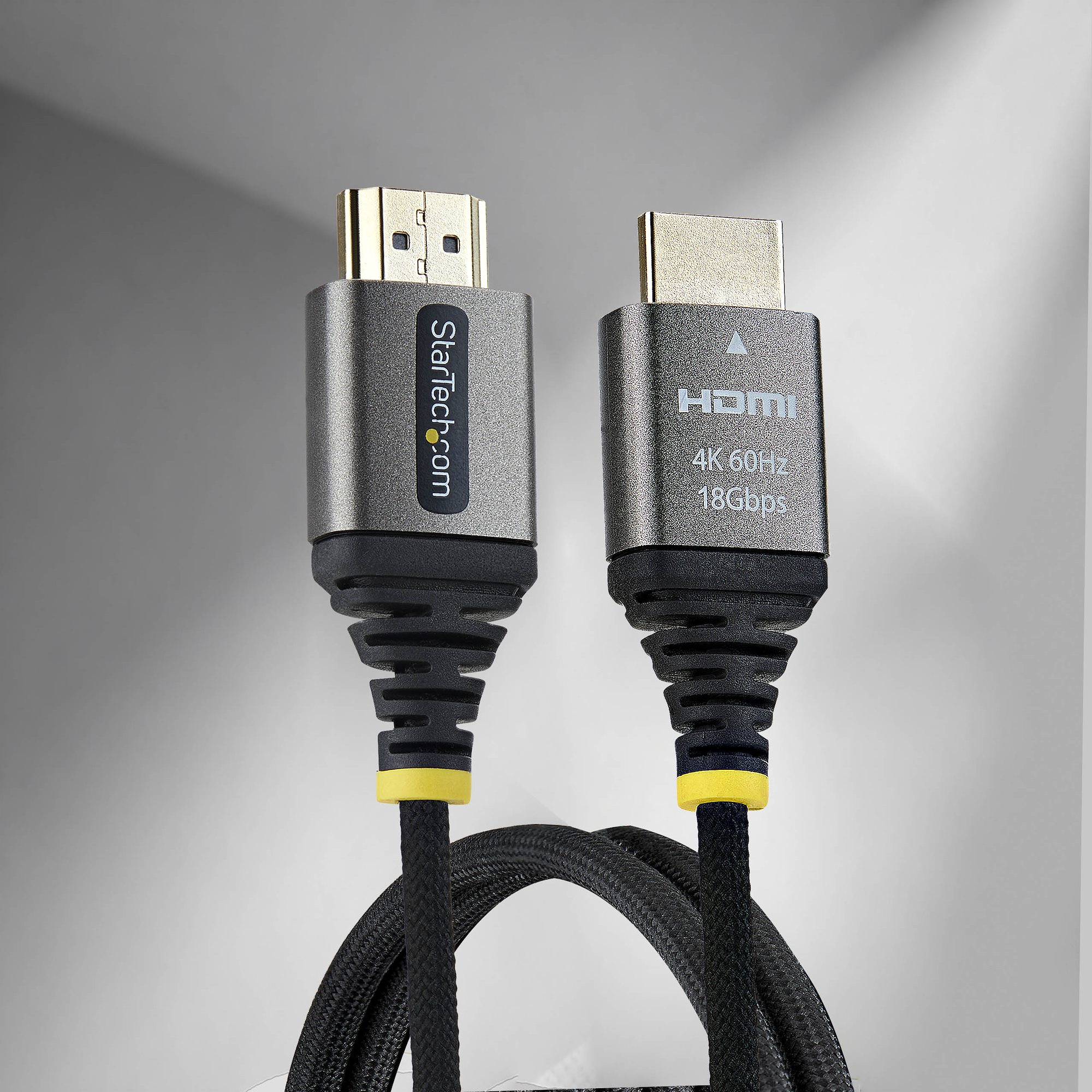 StarTech.com C�ble HDMI Haute Vitesse Certifi� Premium 50cm (1,6ft), Ultra Flexible, 4K 60Hz/1440p 144Hz avec HDR10/ARC, 18Gbps, Cordon HDMI Tress� Haute Flexibilit�