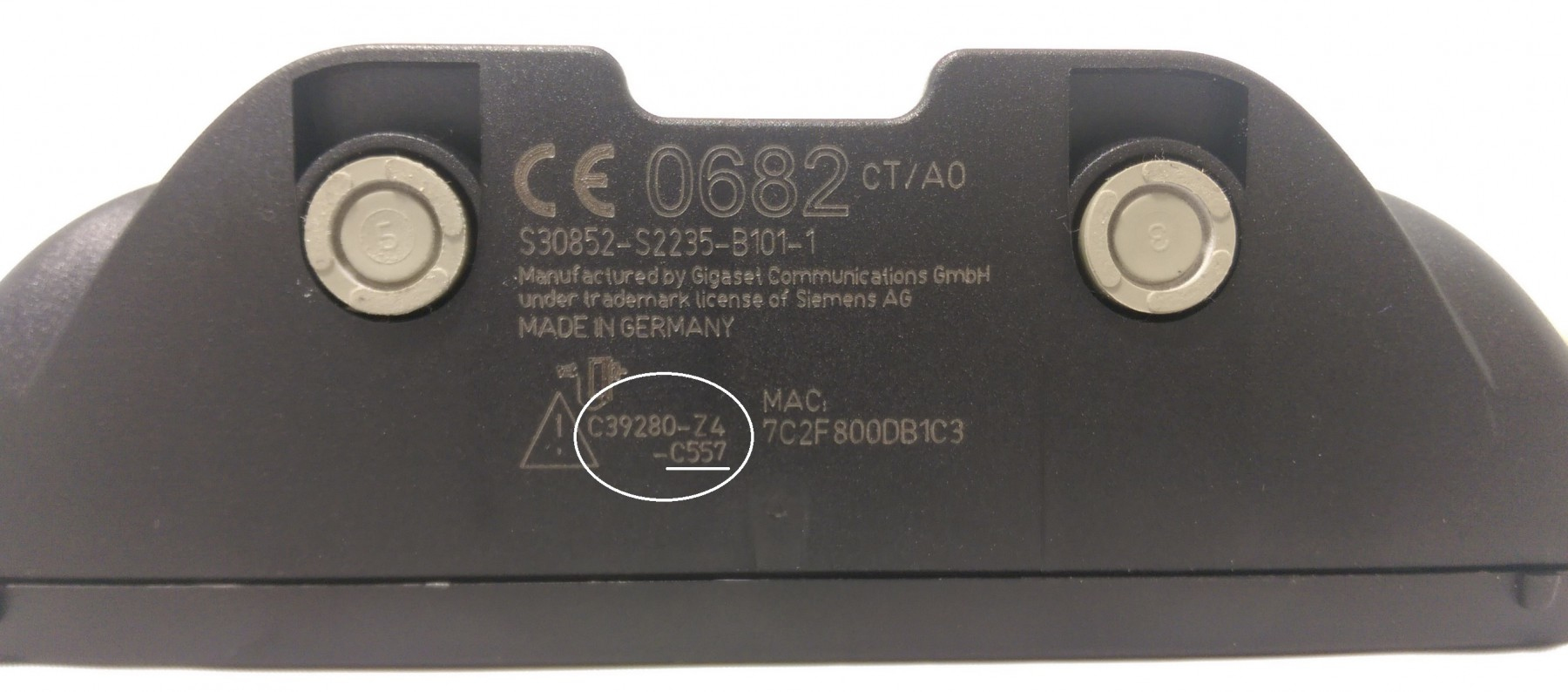 Gigaset C39280-Z4-C557 cargador de dispositivo mvil Negro Interior