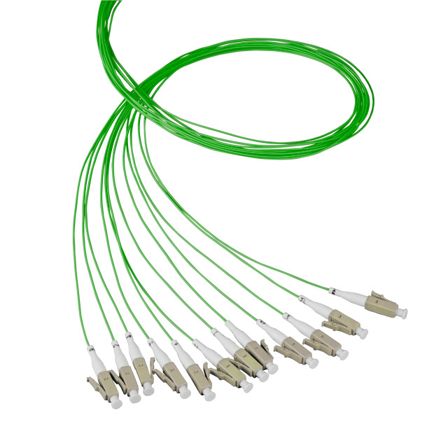 EFB Elektronik O3686.2 cavo a fibre ottiche 2 m Pigtail OM4 Viola