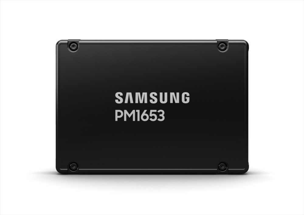 Samsung PM1653 MZILG3T8HCLS - SSD - 3.84 TB - intern (Station�r)