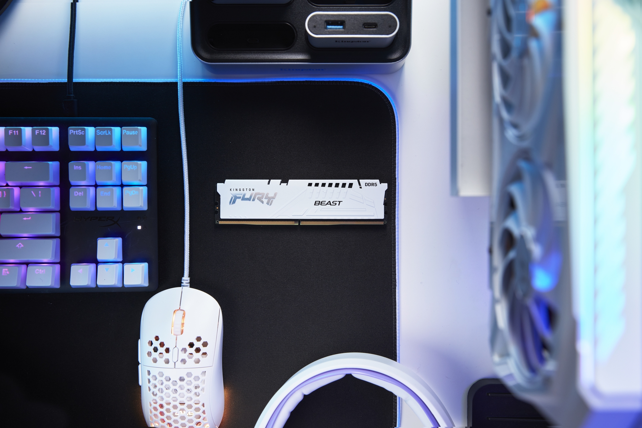 Kingston Technology FURY Beast 64 Go 6400 MT/s DDR5 CL32 DIMM (Kits de 2) White XMP