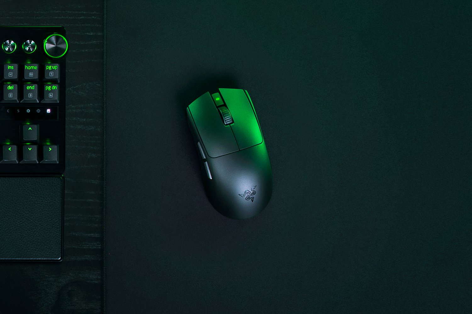 Razer Viper V4 Pro - Maus - F�r Rechtsh�nder