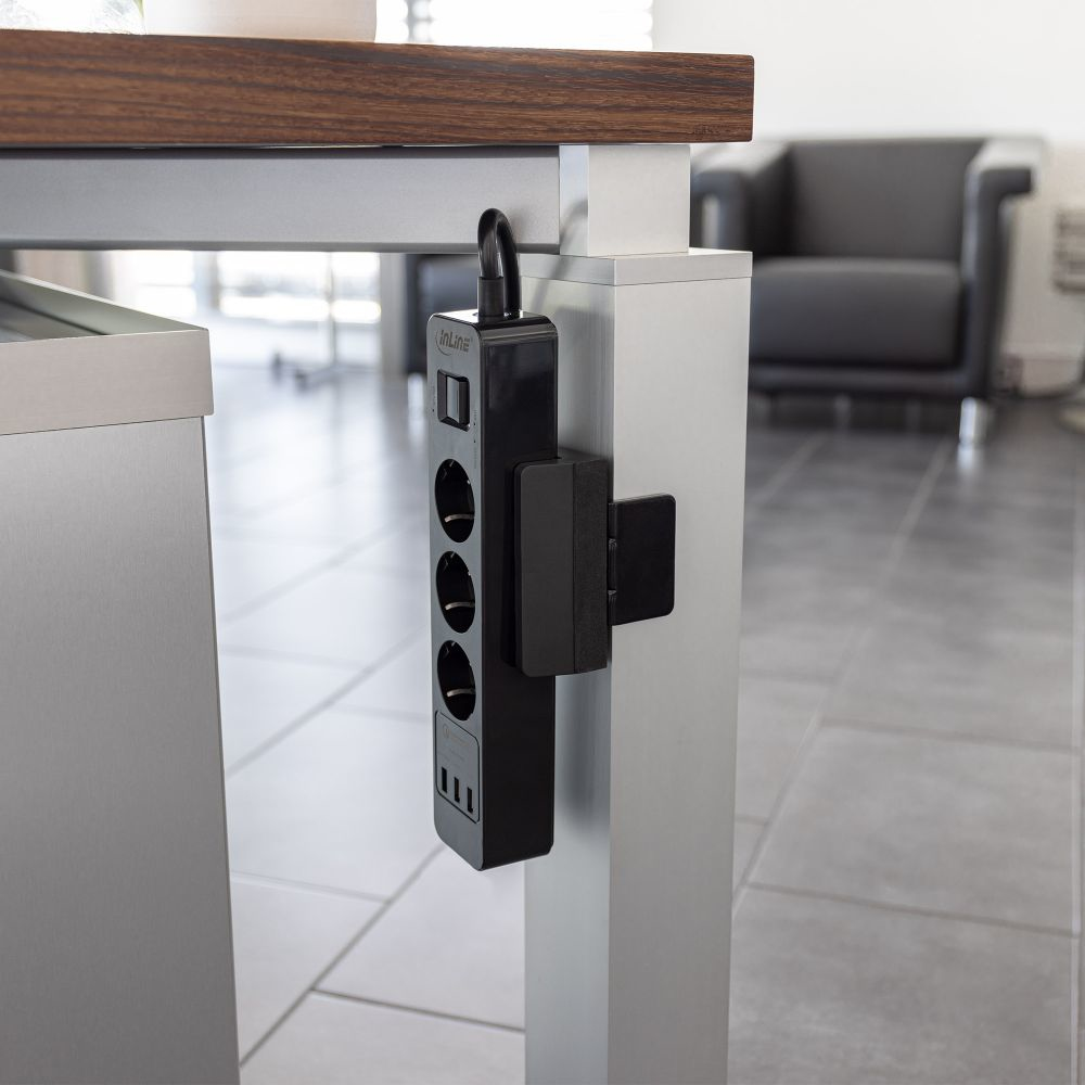 InLine Halter fr Steckdosenleiste - Schwarz