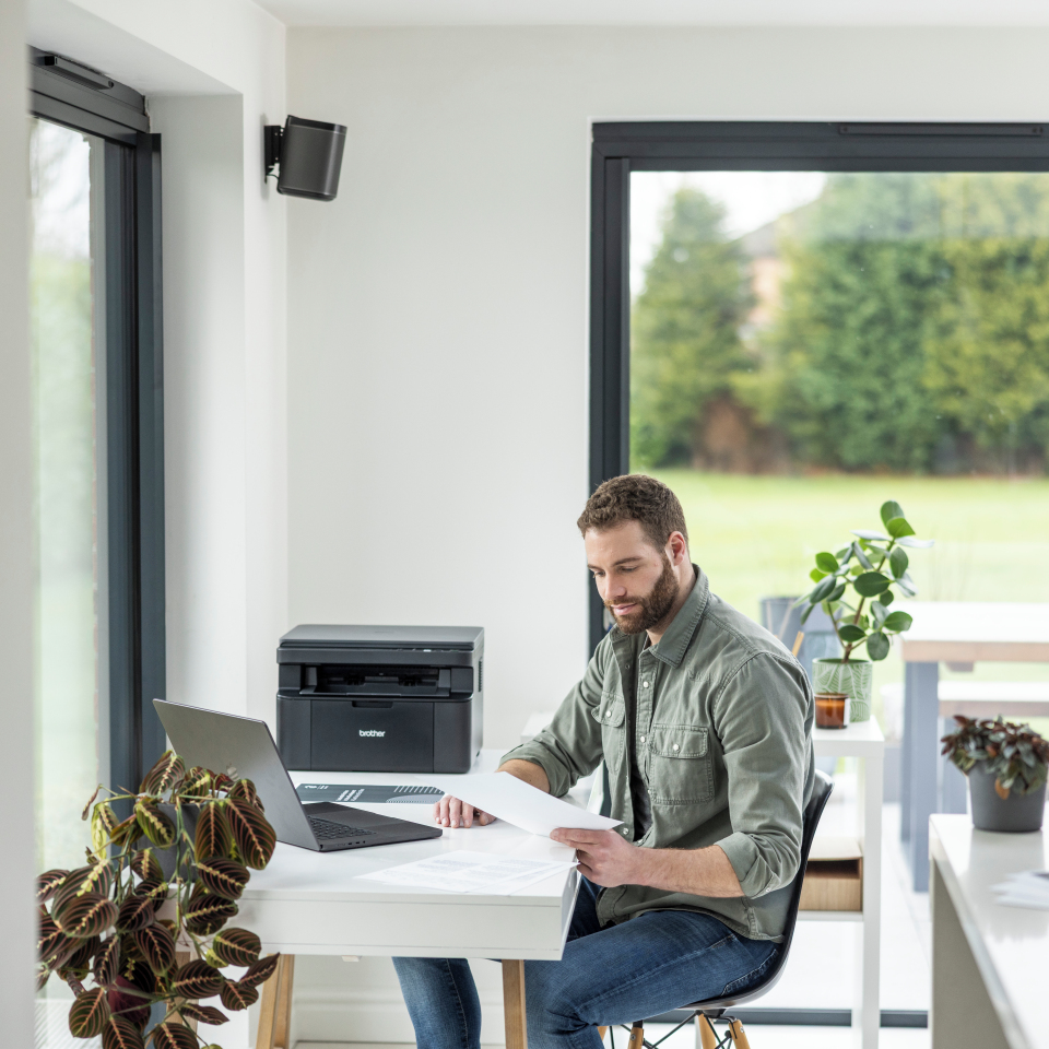 Brother DCP-L1640W - Multifunktionsdrucker - s/w - Laser - Letter A (216 x 279 mm)/