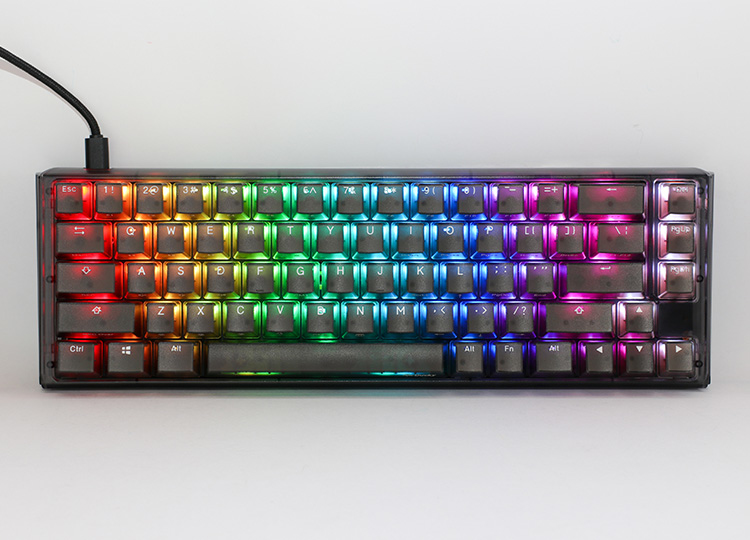 Ducky One 3 Aura SF - 65% - USB - Mechanischer Switch - QWERTY - RGB-LED - Schwarz