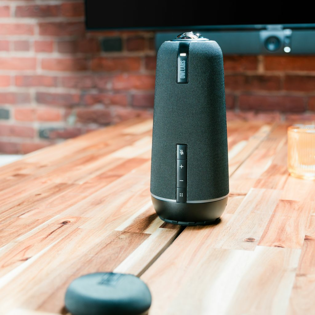 Owl Labs Expansion Mic pour Meeting Owl 3 : �tendez la port�e audio de plus de 2,4 m dans les grands espaces.