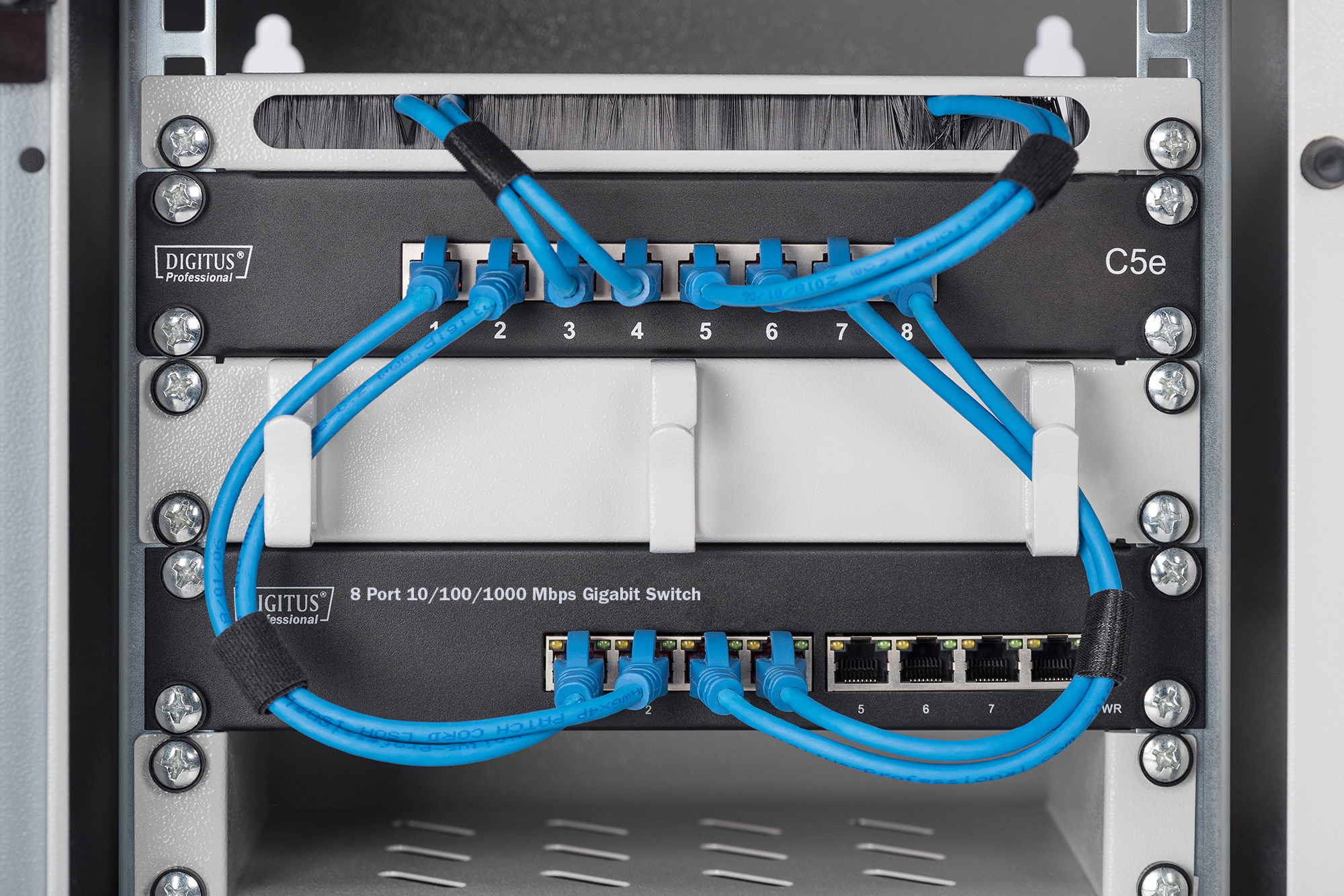 DIGITUS 10 Gigabit Ethernet Switch, 8-Port, Unmanaged