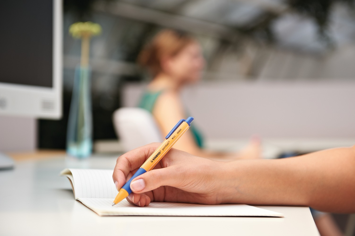 STABILO pointball Turquesa Bol�grafo de punta retr�ctil con pulsador 1 pieza(s)