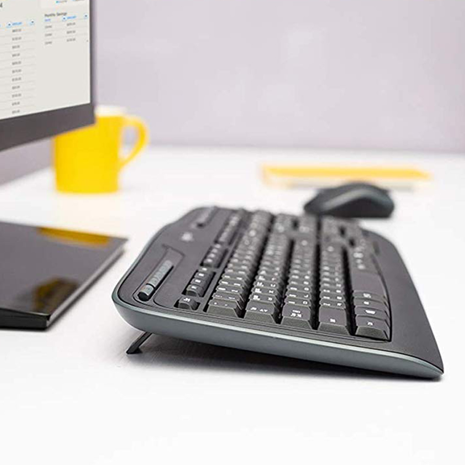 Logitech Wireless Combo MK330 teclado Ratn incluido RF inalmbrico AZERTY Belga Negro