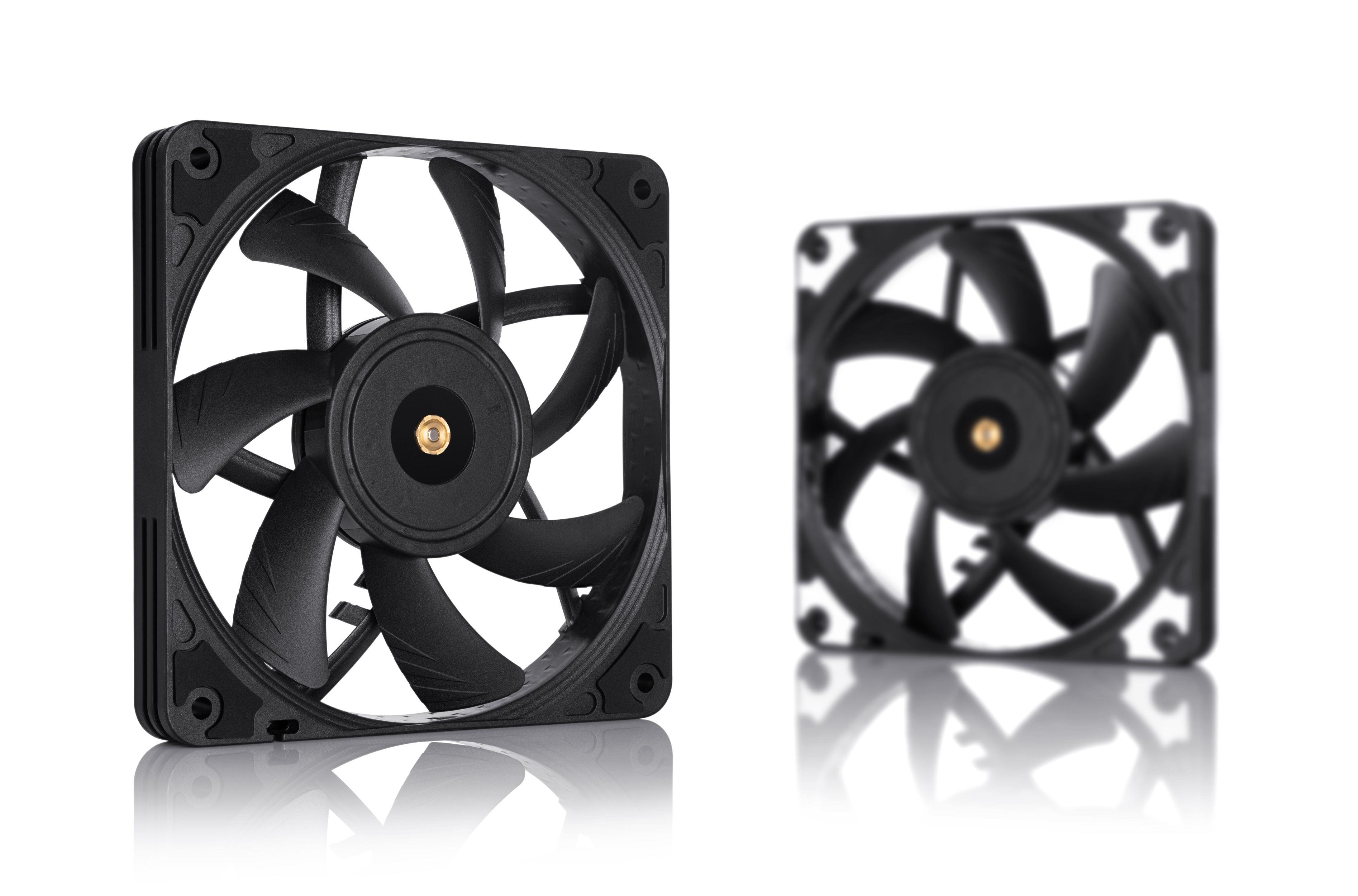 Noctua NF-A12X15 PWM CH.BK.S sistema di raffreddamento per computer Case per computer Ventilatore 12 cm Nero
