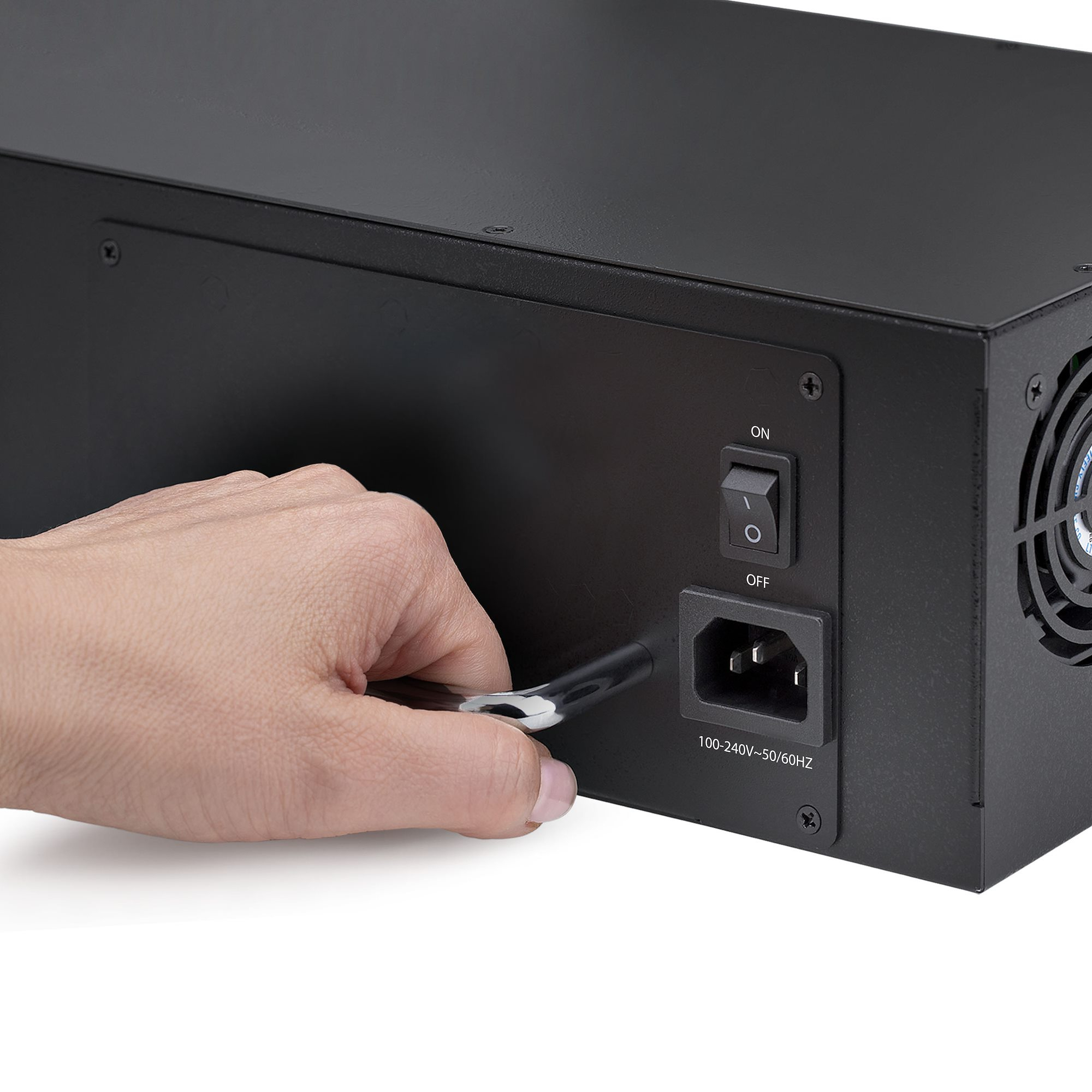 StarTech.com Bloc dAlimentation Redondant pour MCM15-MEDIA-CHASSIS, 130 W CA, Entr�e 100-240 V, Conception Rempla�able � Chaud Sans Outil, Refroidissement Sans Ventilateur, Conforme TAA