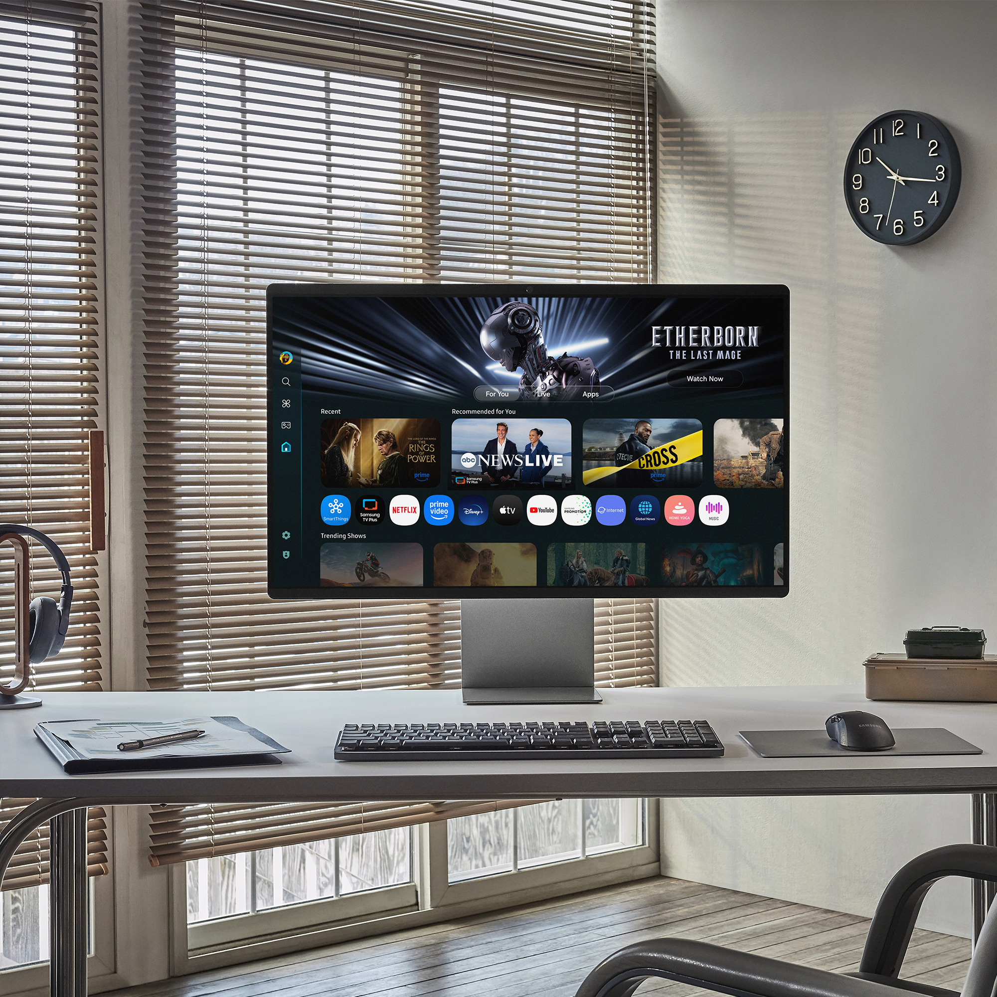 Samsung M90SF pantalla para PC 81,3 cm (32) 3840 x 2160 Pixeles 4K Ultra HD OLED Plata