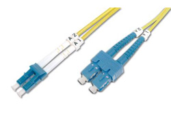 Digitus Patch monomodale fibra ottica K SC (APC) su LC (PC)