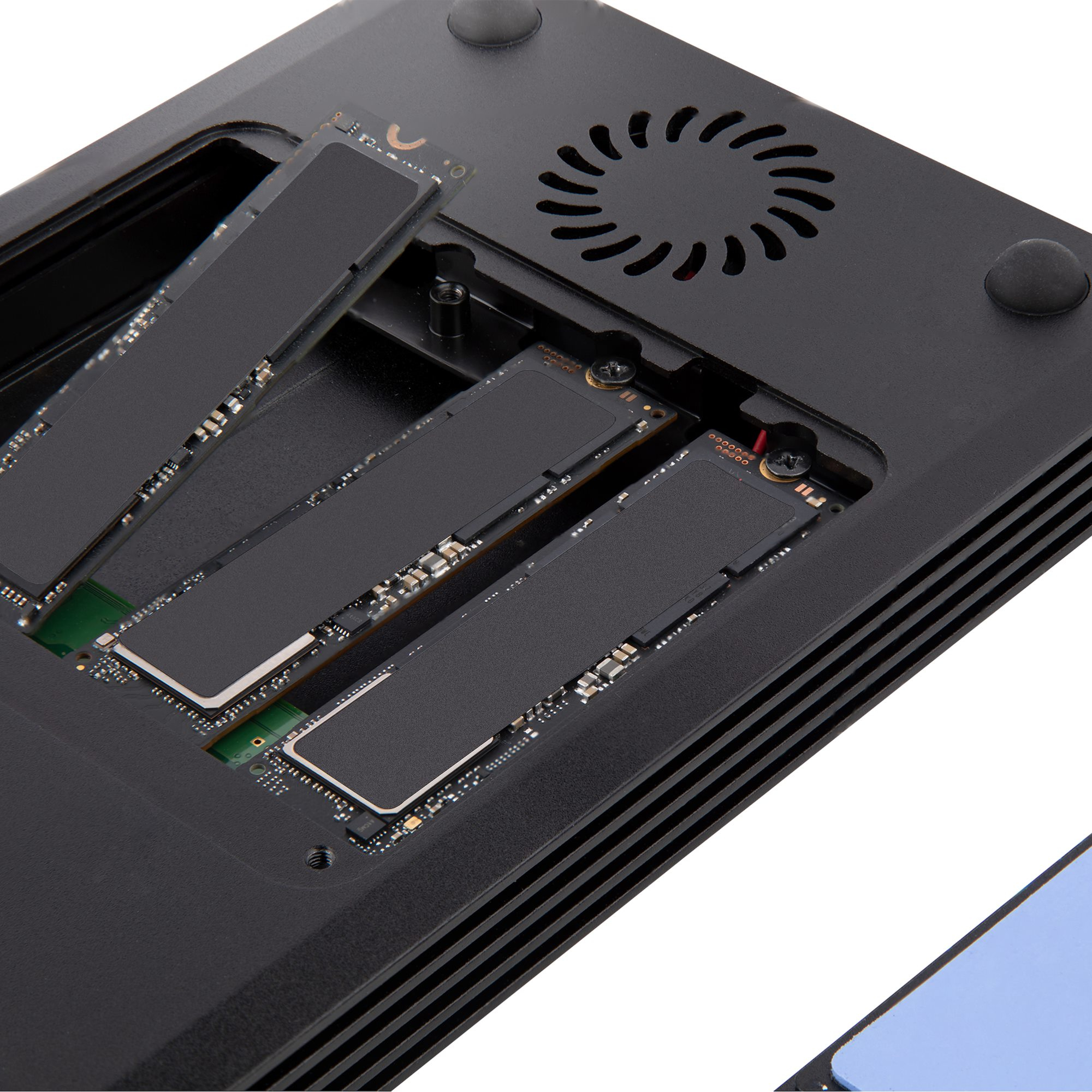 StarTech M2E4BTB3 StarTech 4 Bay Thunderbolt 3 NVMe Enclosure StarTech M2E4BTB3 StarTech 4 Bay Thunderbolt 3 NVMe Enclosure