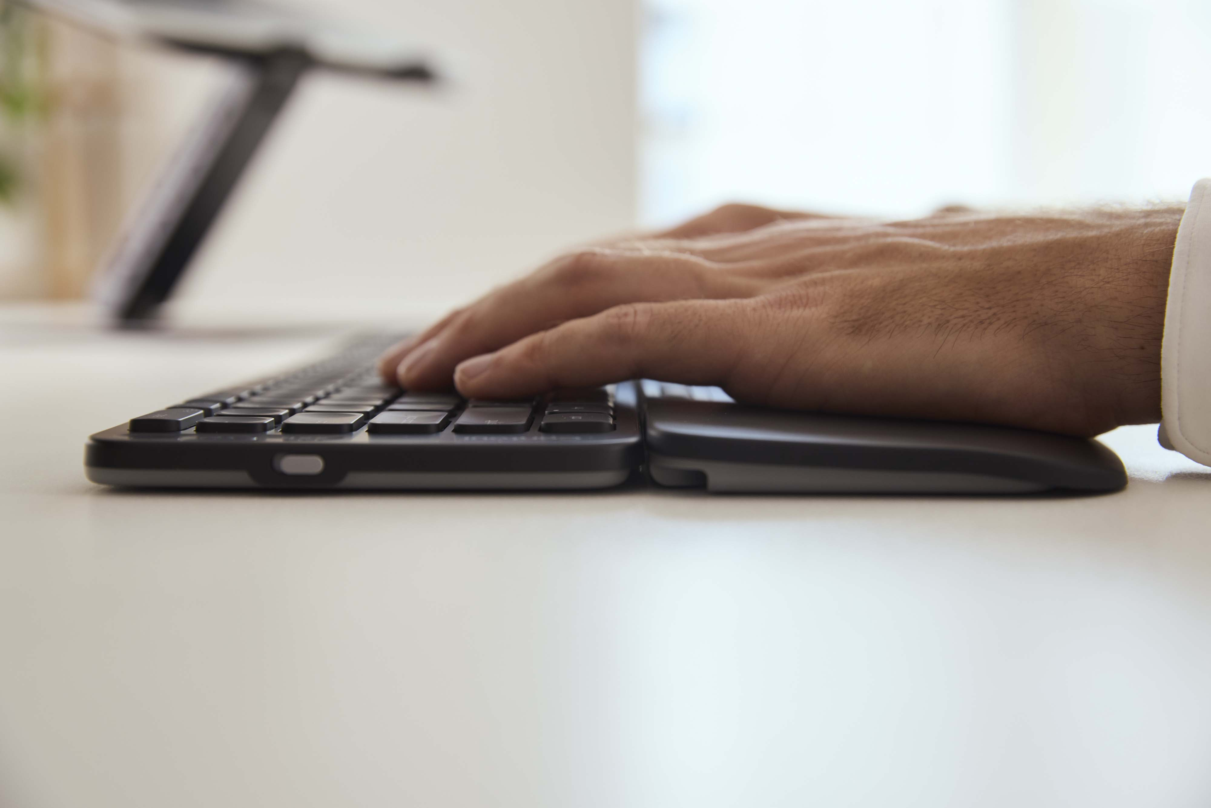 Contour Design Balance tastiera Ufficio RF senza fili + Bluetooth QWERTY Nordic Nero