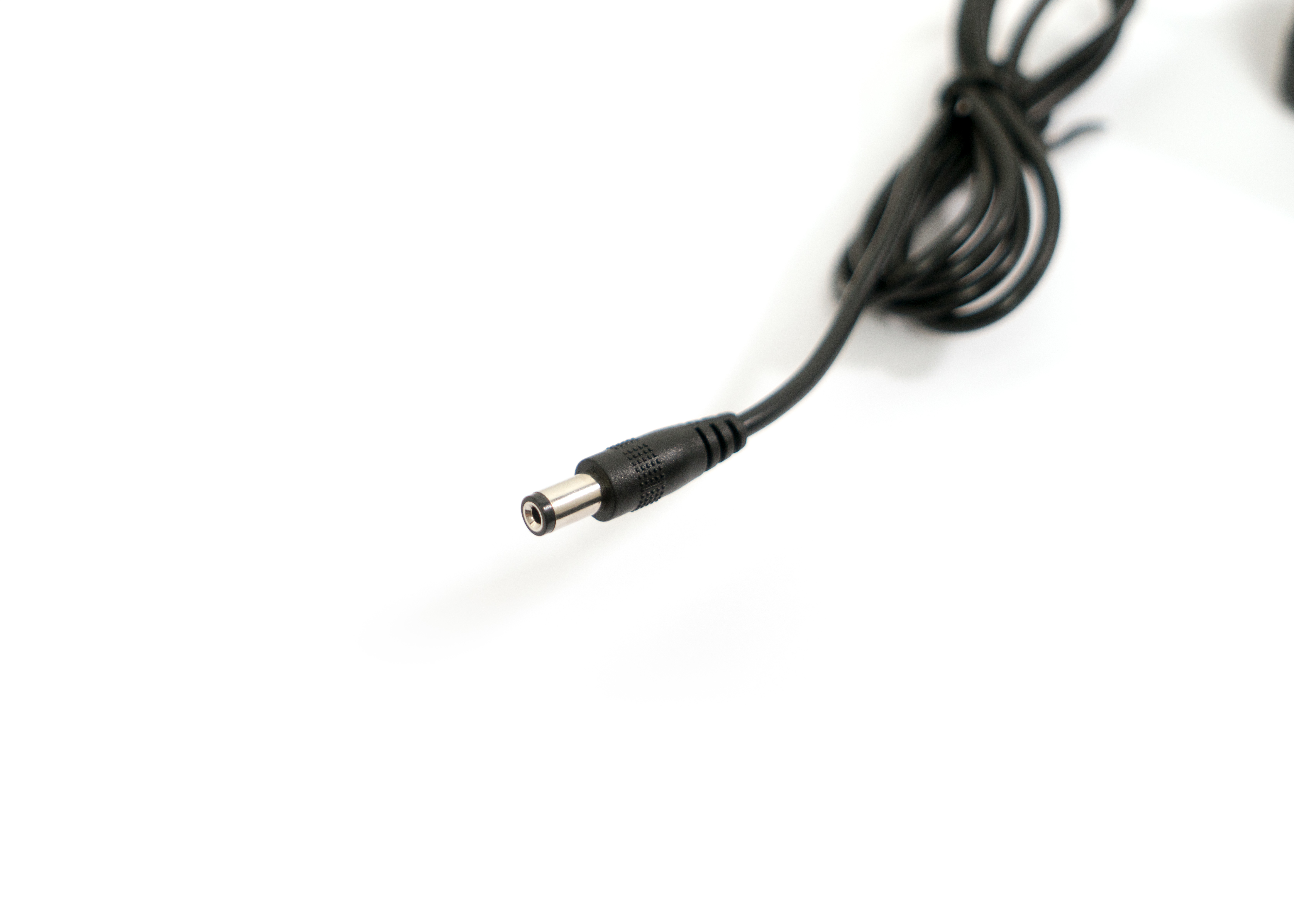 XORO CA1224 - Auto-Netzteil - 12 - 24 V