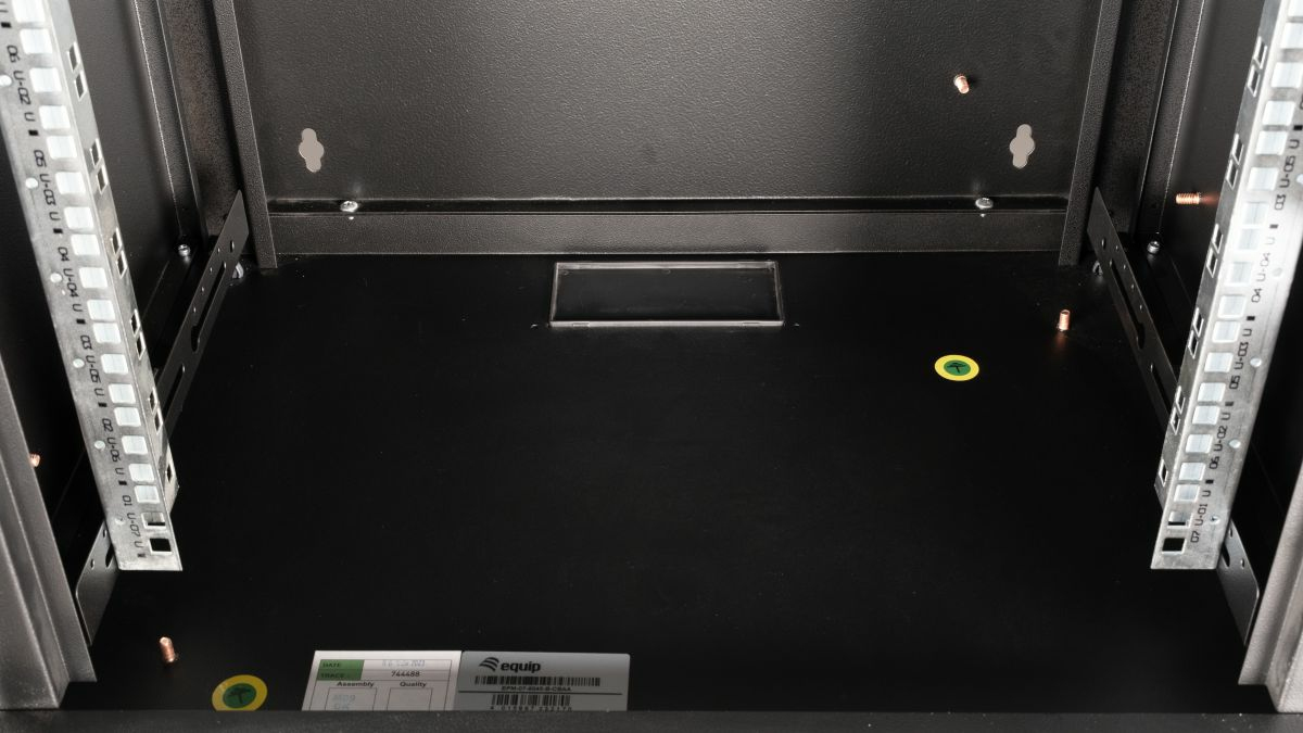 Equip Pro Mount 19 Cabinet, 07U, 600X450MM, RAL9005 Black