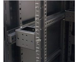 DSIT 19 Serverschrank mit perforierter Doppelfl�geltueren vorne und hinten BxTxH - Rack